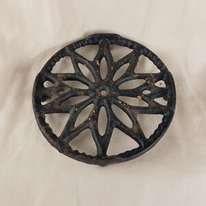 Vintage Cast Iron Round Trivet Starburst Floral Footed Black 5.25 In farmcore